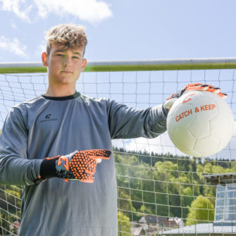 Splash_X_Dark_CatchandKeep_UK_Grip