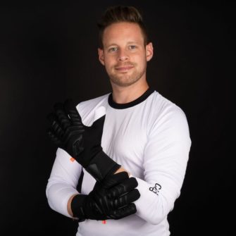 Anti_Grip_Performance_Glove_Catch_and_Keep_UK_Goalie